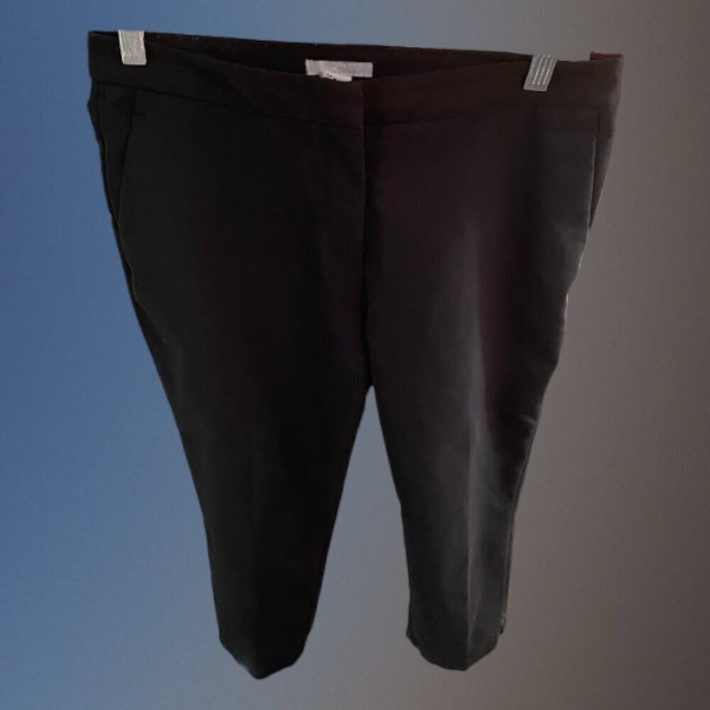 H&M Women's Black Dress Capris